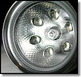 Streamlight 3C Twin Task-Light head showing Xenon lamp in center surrounded by 6 LEDs