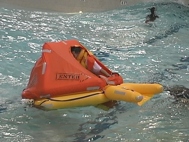 Air Cruisers 4-Person Life Raft 