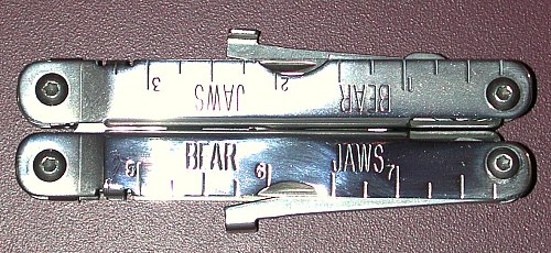 Bear Jaws - Closed, showing lever lock releases