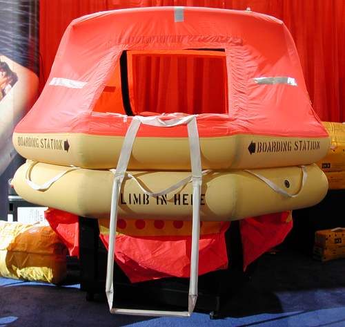 EAM Alpha Series Type I 4-person life raft